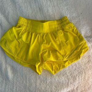 Women’s Hotty Hot Low-Rise Lined Short 2.5"- Yellow - Size 2